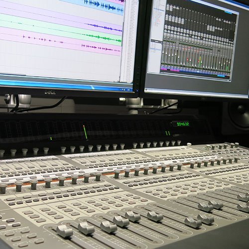 MiaCon studio