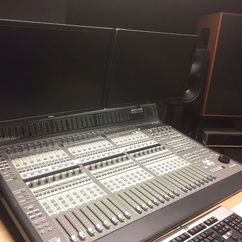 MiaCon studio